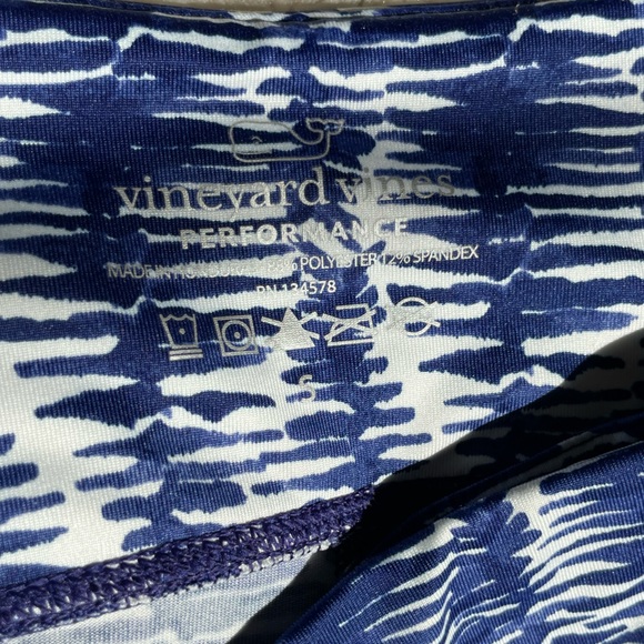 Vineyard Vines women’s leggings. Beautiful blue pattern. New. Size small. - Picture 5 of 5